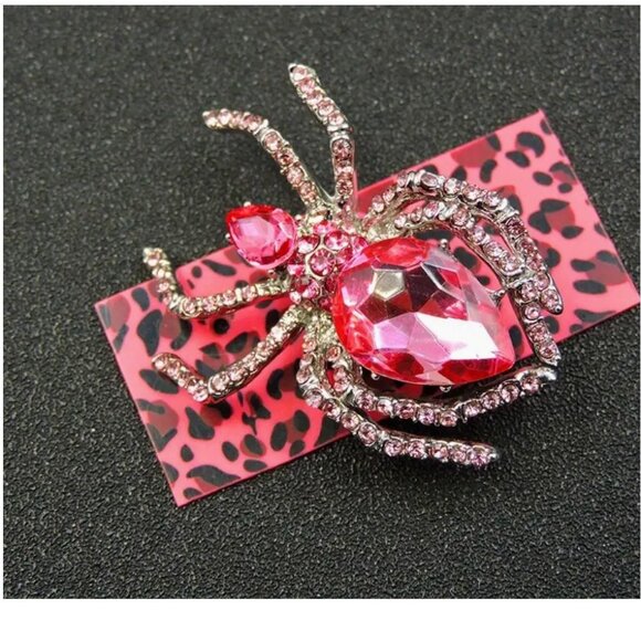 Betsey Johnson Pink Rhinestone Spider Brooch Pin Sparkling Insect - Picture 2 of 2